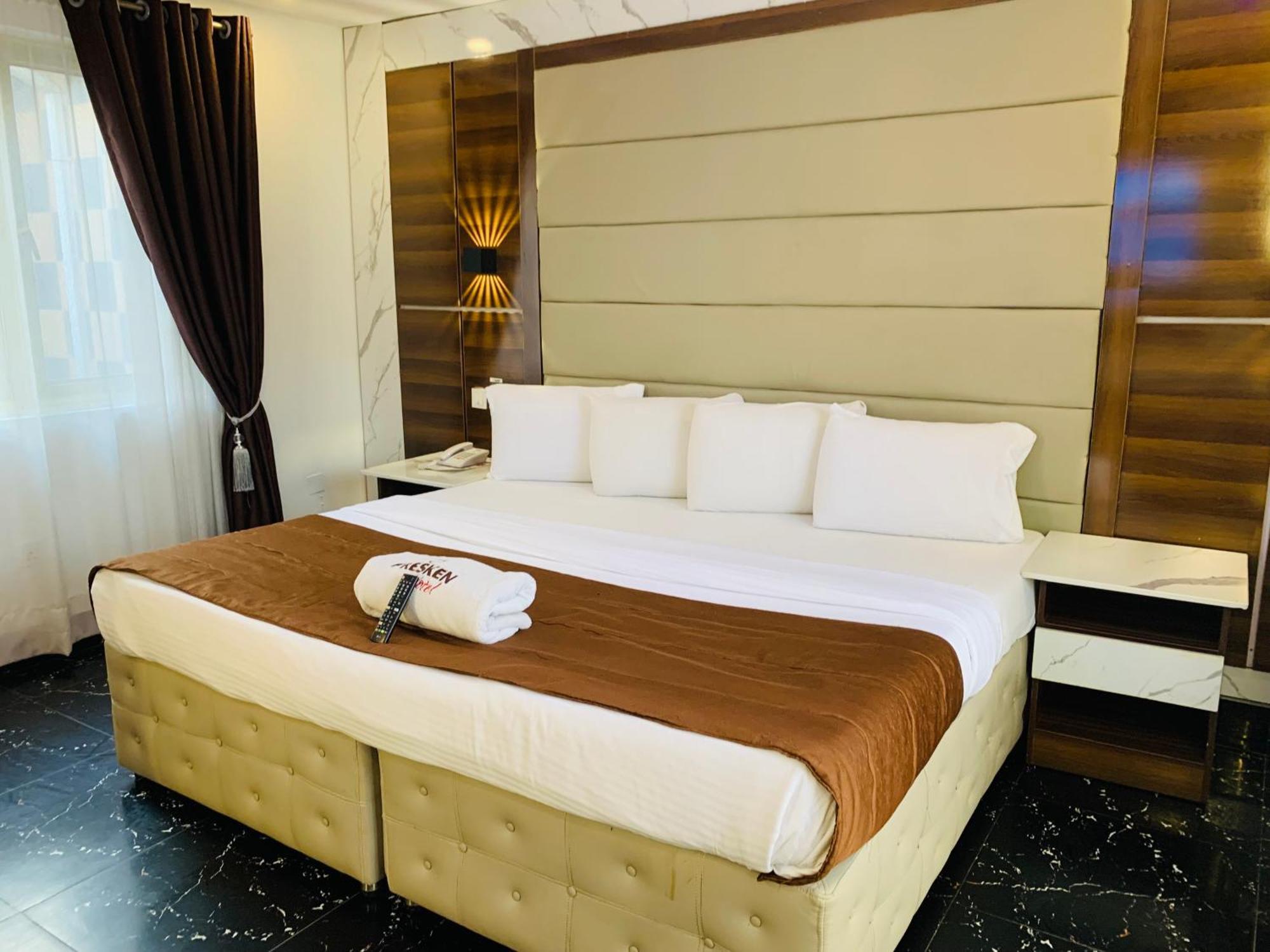 Presken Hotels @ Freedom Way, Lekki Eksteriør billede