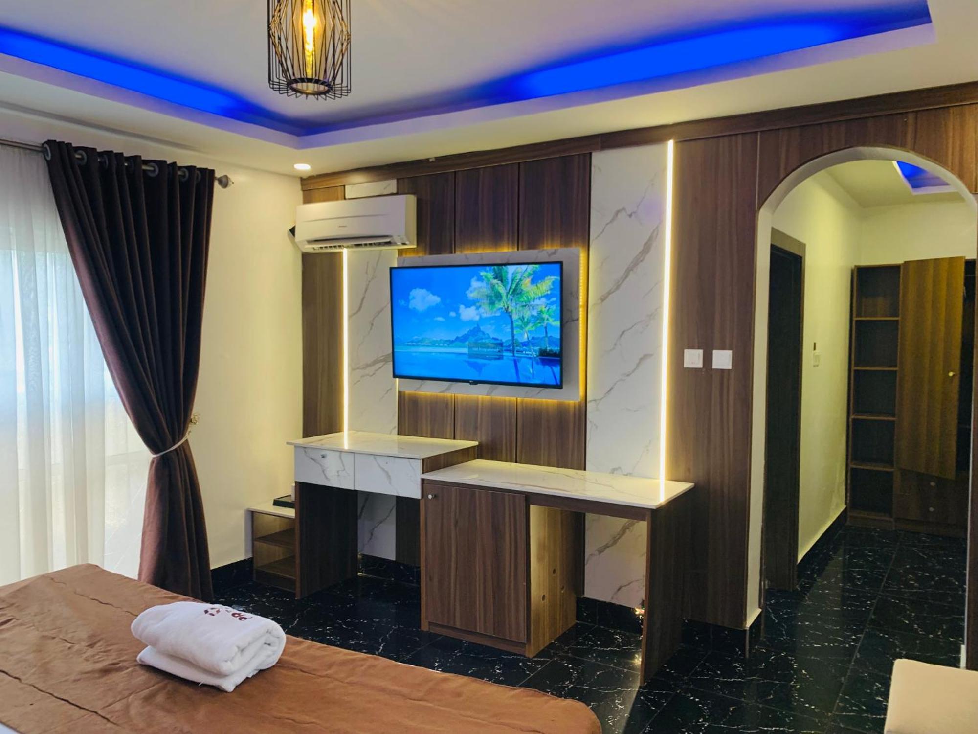 Presken Hotels @ Freedom Way, Lekki Eksteriør billede