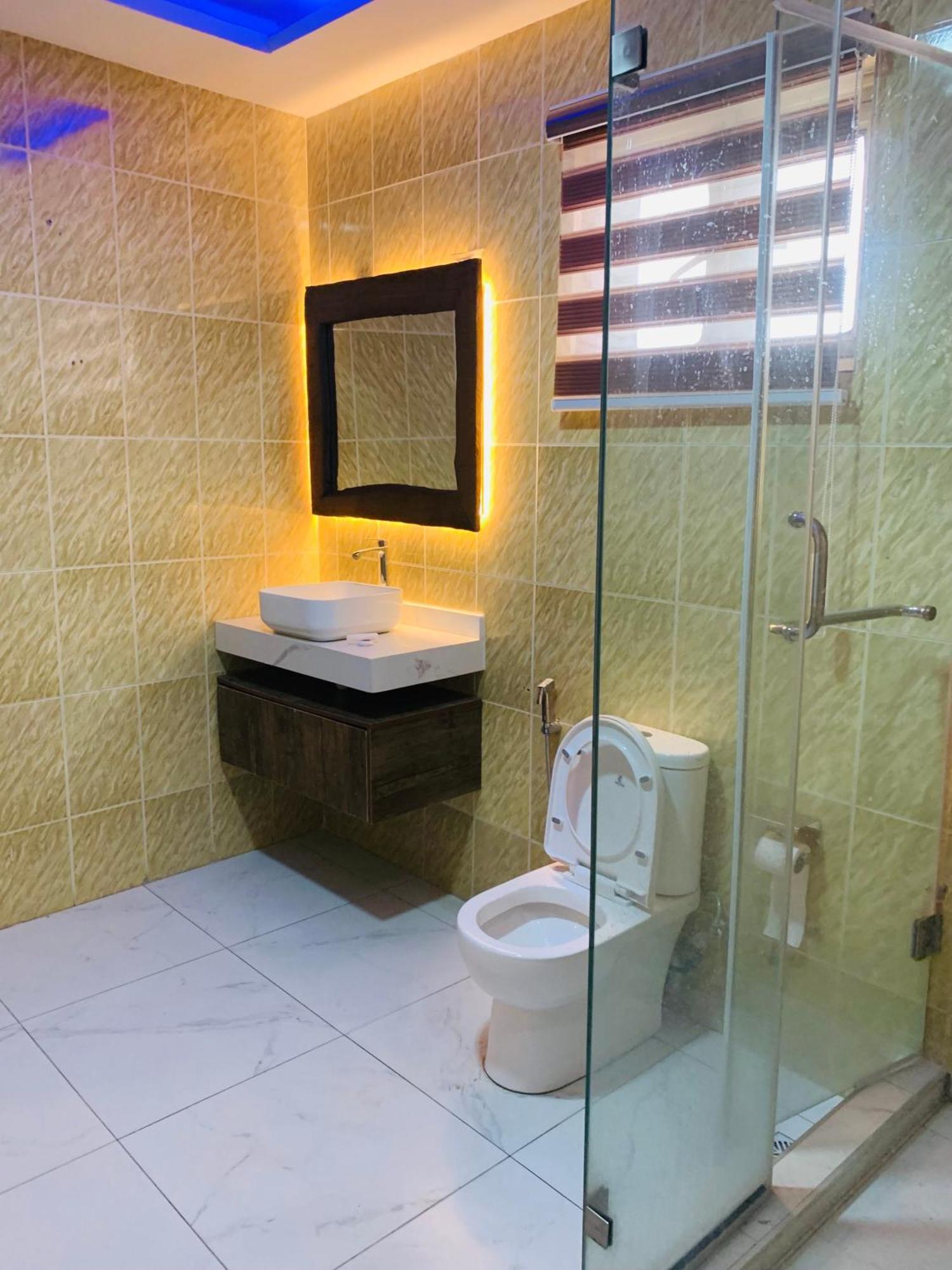 Presken Hotels @ Freedom Way, Lekki Eksteriør billede